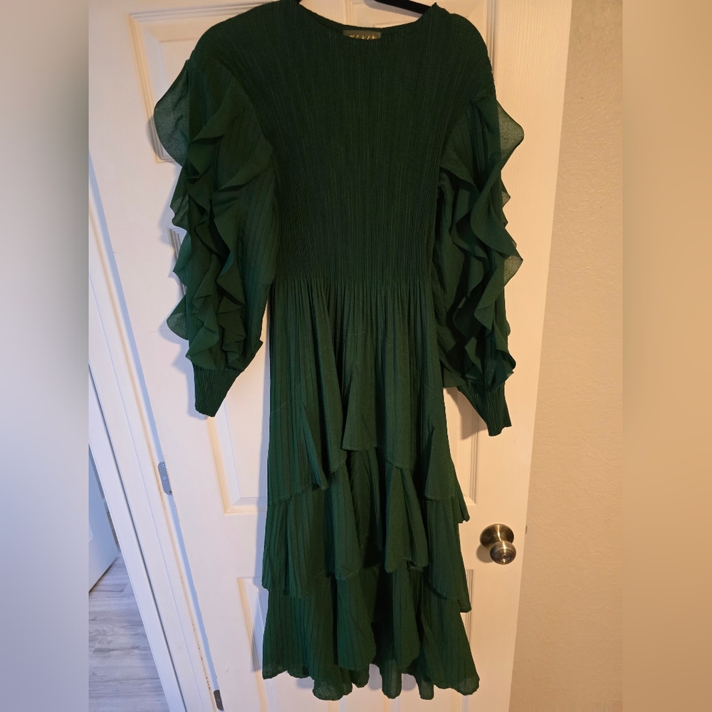 Dark Green Ruffle Tiered Long-Sleeve Dress
